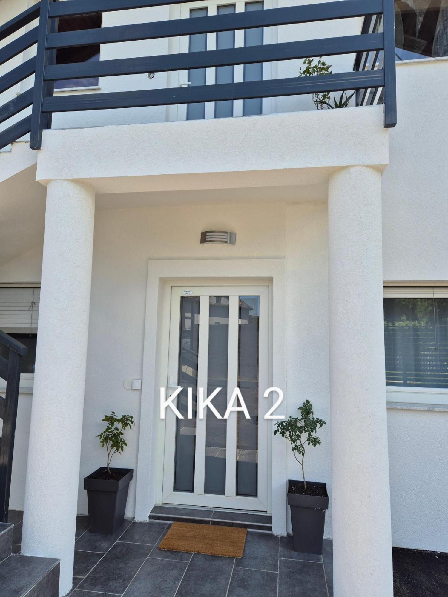 Kika Apartmani-Free Parking- 7 Km Od Centra Zagreb Exterior photo